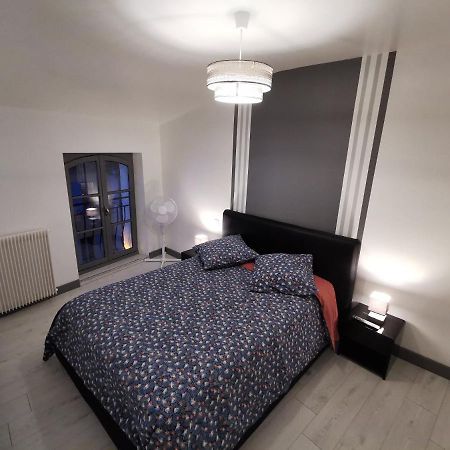 Appartement Cosy Entierement Equipe Вилньов-сюр-Ло Екстериор снимка